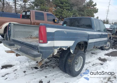 1988 Chevrolet Gmt-400 C3500 z USA, uszkodzony, nr VIN 2GCHC39N5J1236823